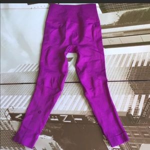 Lululemon magenta leggings sz4